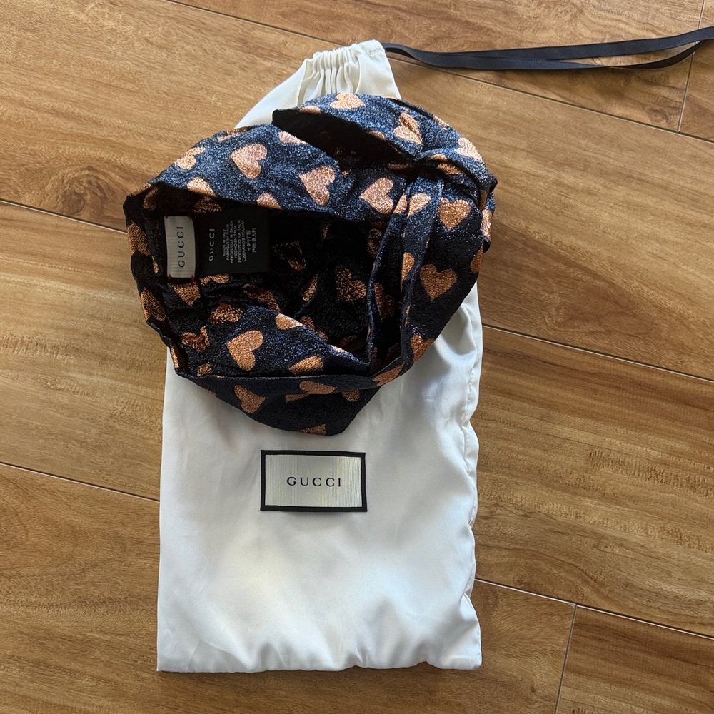 Gucci Black and Gold Heart Lucina Headband